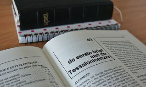 中国留学生在海外面临哪些挑战与机遇？