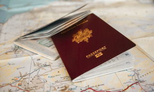 申请西班牙旅游签证需要准备哪些材料？